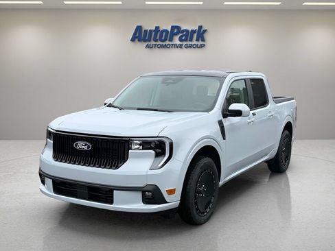 New 2026 Ford Maverick Lobo AWD/4WD image 3