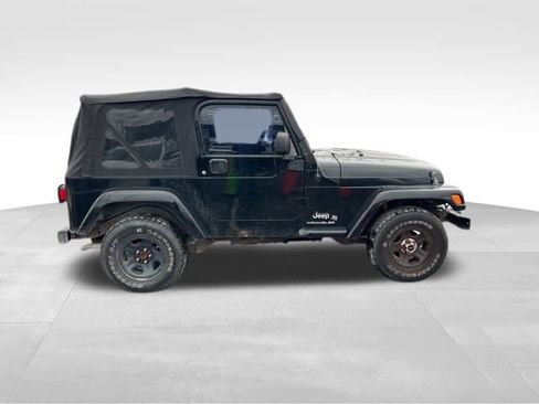 Used 2006 Jeep Wrangler X w/ Jeep 65th Anniversary Edition image 8