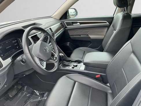 Used 2023 Volkswagen Atlas SE w/ Panoramic Sunroof Package AWD/4WD image 9