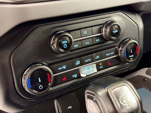 Used 2022 Ford Bronco Big Bend AWD/4WD image 16