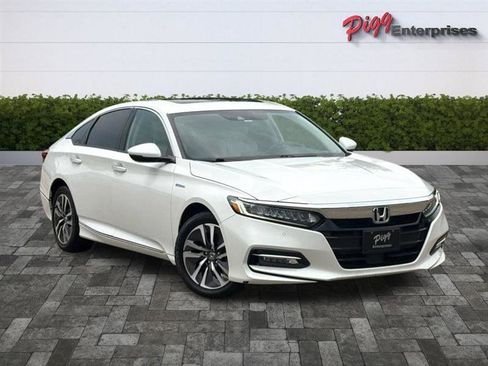 Used 2020 Honda Accord Touring image 7