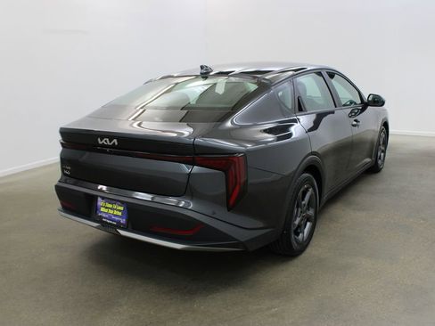 Used 2025 Kia K4 FWD image 5
