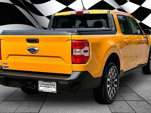 Certified 2023 Ford Maverick Lariat w/ Lariat Luxury Package FWD image 2