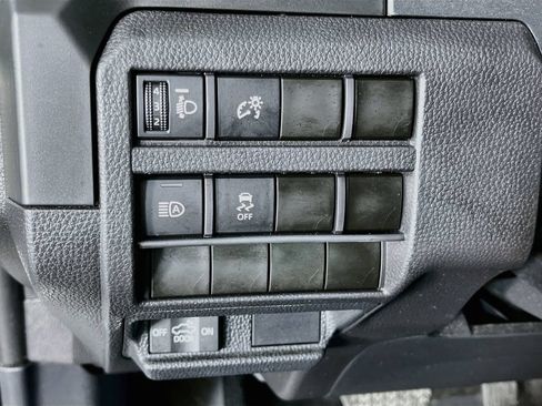 Used 2024 Toyota Tacoma SR RWD image 13