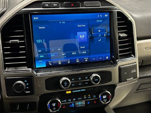 Used 2022 Ford F250 Lariat w/ Lariat Value Package image 34