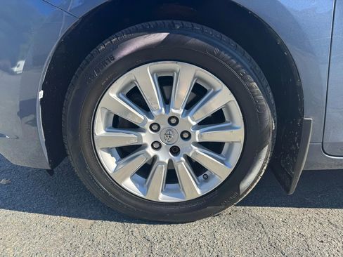 Used 2016 Toyota Sienna LE image 7