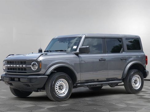 Certified 2025 Ford Bronco 4-Door AWD/4WD image 8