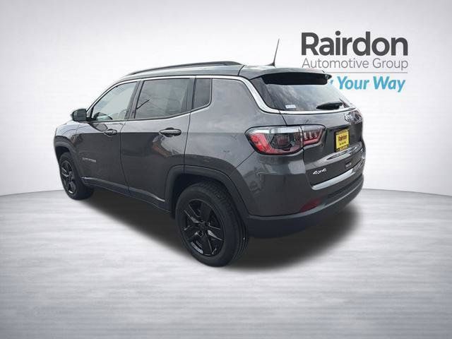 Used 2022 Jeep Compass Latitude AWD/4WD image 5