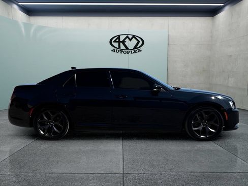 Used 2021 Chrysler 300 S RWD image 2