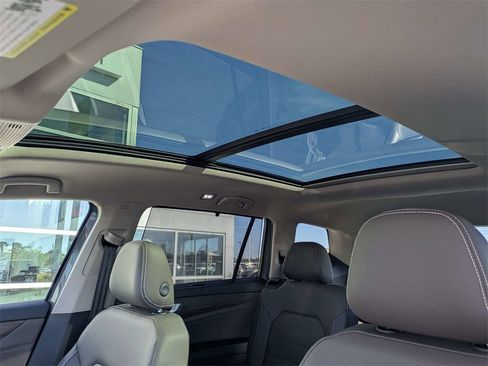 New 2026 Volkswagen Atlas SEL image 21