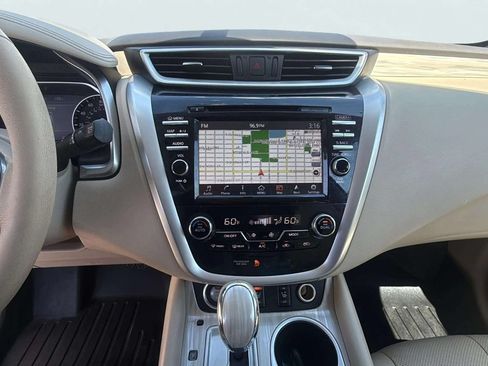 Used 2017 Nissan Murano SL w/ Cargo Package AWD/4WD image 10