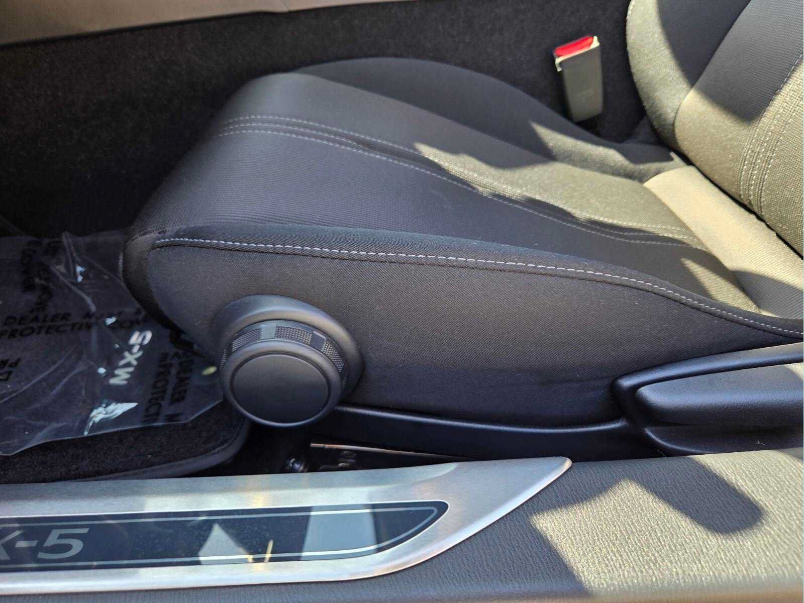 New 2026 MAZDA MX-5 Miata Sport w/ Interior Package RWD image 19