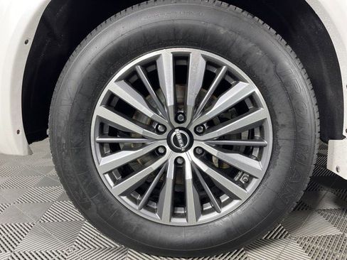 Used 2023 Nissan Armada SL image 9