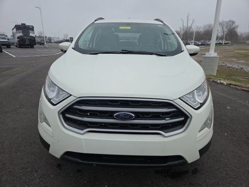 Used 2019 Ford EcoSport SE w/ SE Convenience Package image 3