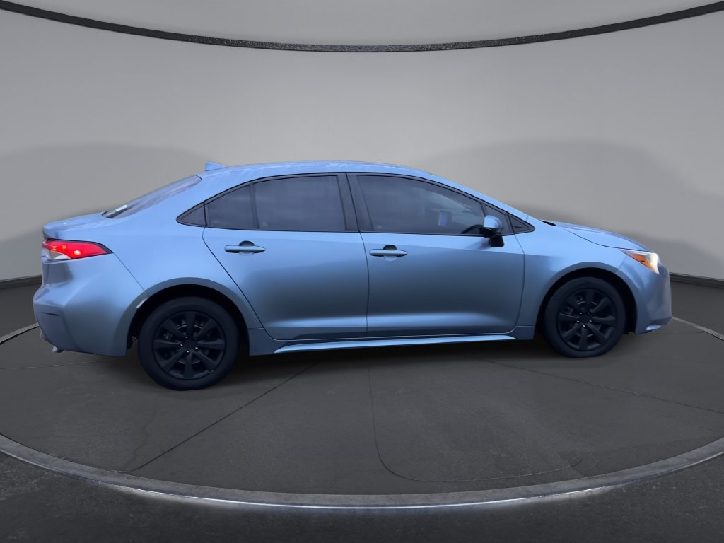 Used 2023 Toyota Corolla LE FWD image 9