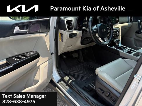 Used 2020 Kia Sportage EX AWD/4WD image 14