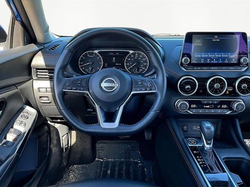 Used 2024 Nissan Sentra SR w/ SR Premium Package image 5