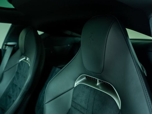 Certified 2025 Ferrari 12Cilindri RWD image 41