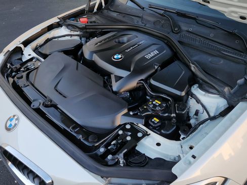 Used 2017 BMW 230i Coupe w/ Driving Assistance Package image 17