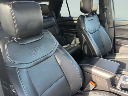 Used 2023 Ford Explorer ST w/ Equipment Group 401A image 17