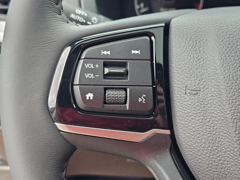 New 2026 Honda Odyssey Touring image 22