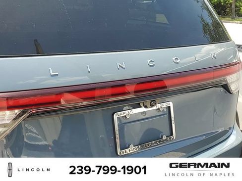 New 2026 Lincoln Aviator 2WD image 16