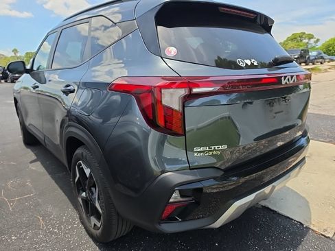 Certified 2025 Kia Seltos S FWD image 12