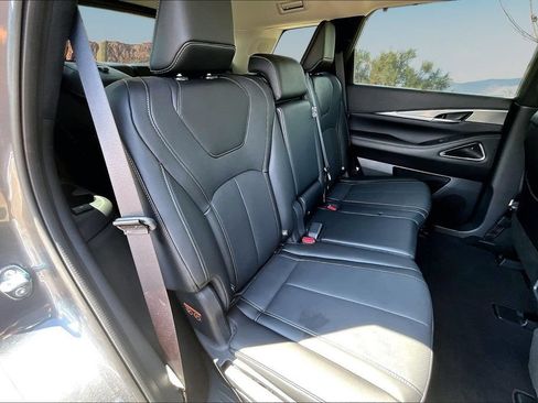 Used 2026 INFINITI QX60 Luxe w/ Cargo Package FWD image 27