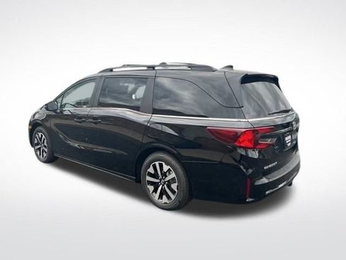 New 2026 Honda Odyssey EX-L image 3