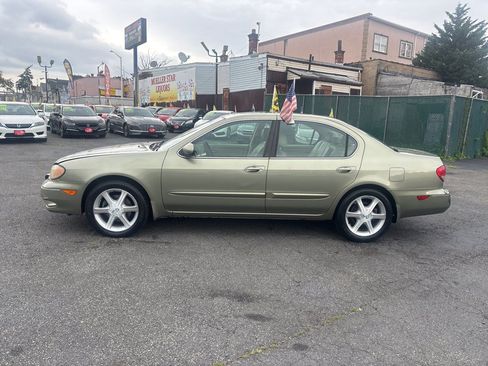 Used 2002 INFINITI I35 FWD image 3