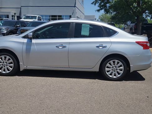 Used 2016 Nissan Sentra S FWD image 5