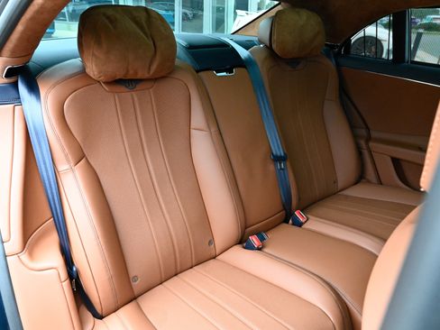 Used 2022 Bentley Flying Spur V8 AWD/4WD image 54