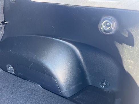 Used 2015 Subaru Crosstrek 2.0i Premium image 42