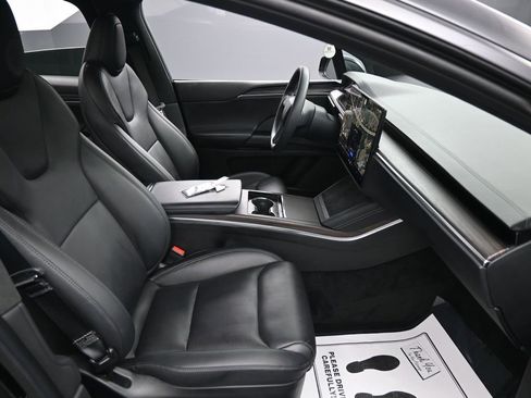 Used 2023 Tesla Model X AWD/4WD image 30