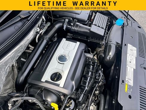 Used 2017 Volkswagen Tiguan S AWD/4WD image 33
