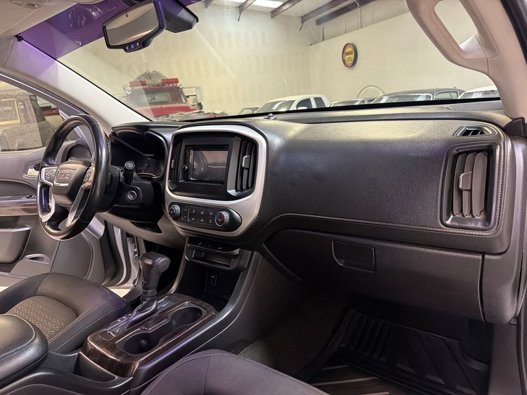Used 2015 GMC Canyon SLE RWD image 35