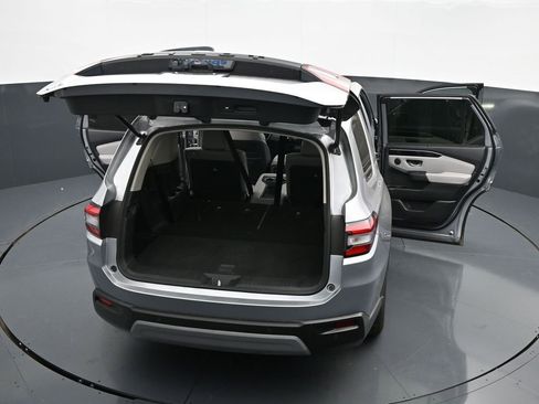 Used 2025 Honda Pilot EX-L image 45