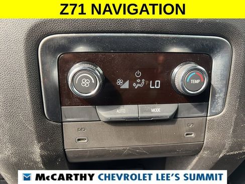 Used 2025 Chevrolet Suburban Z71 AWD/4WD image 51