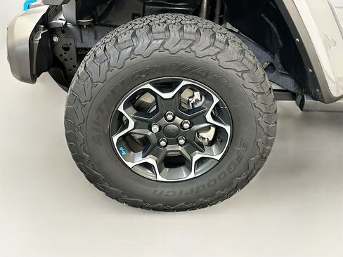 Used 2023 Jeep Wrangler Unlimited Rubicon 4xe w/ Cold Weather Group image 11