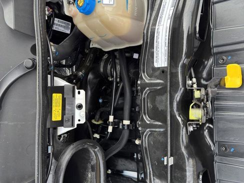 Used 2025 RAM ProMaster 2500 w/ Convenience Group FWD image 36