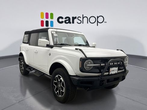 Used 2023 Ford Bronco Outer Banks image 7