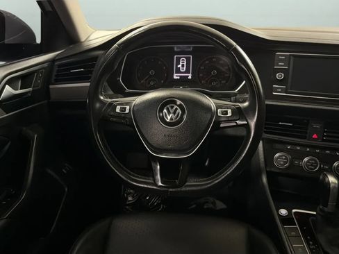 Used 2019 Volkswagen Jetta R-Line FWD image 10