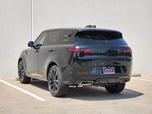 New 2026 Land Rover Range Rover Sport Dynamic SE AWD/4WD image 3