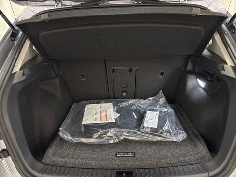 New 2026 Volkswagen Taos SEL AWD/4WD image 37