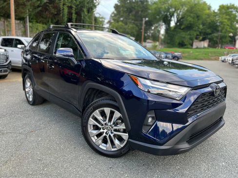 Used 2024 Toyota RAV4 XLE Premium w/ Weather Package FWD image 21