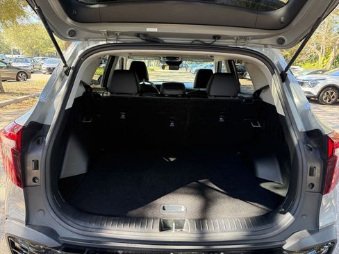 Used 2025 Kia Seltos S image 25