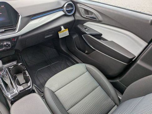 New 2026 Chevrolet Trax LT w/ Driver Confidence Package image 20