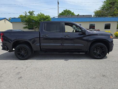 Used 2023 Chevrolet Silverado 1500 Custom RWD image 6