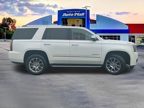 Used 2016 GMC Yukon Denali w/ Open Road Package image 9
