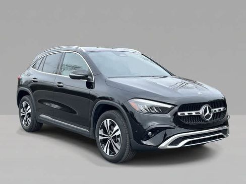 Used 2026 Mercedes-Benz GLA 250 4MATIC image 7